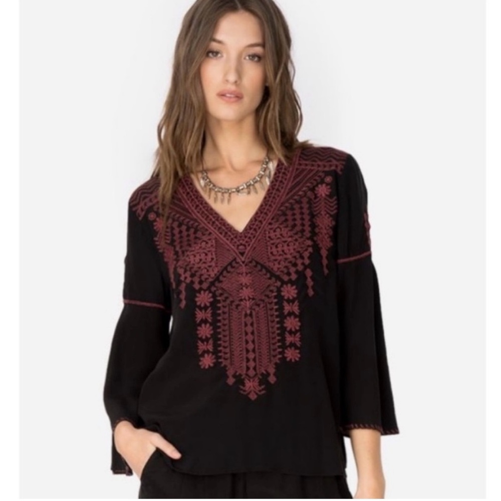 Johnny Was embroidered black w rust cropped blouse Large. Excellent condition